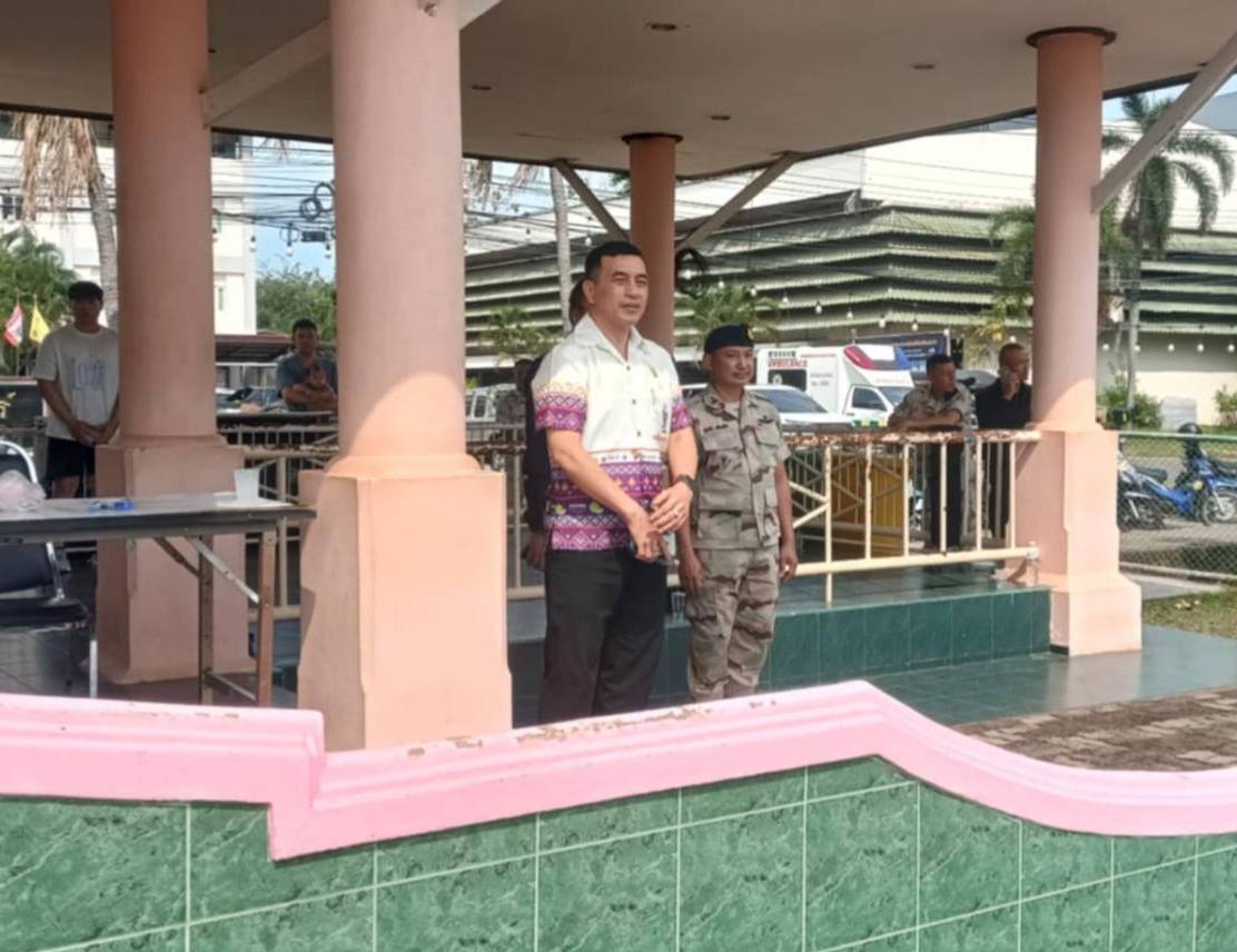 ผู้ว่าฯ อุตรดิตถ์ ตรวจเยี่ยมการสอบบรรจุอาสารักษาดินแดน ณ มหาวิทยาลัยราชภัฏอุตรดิตถ์