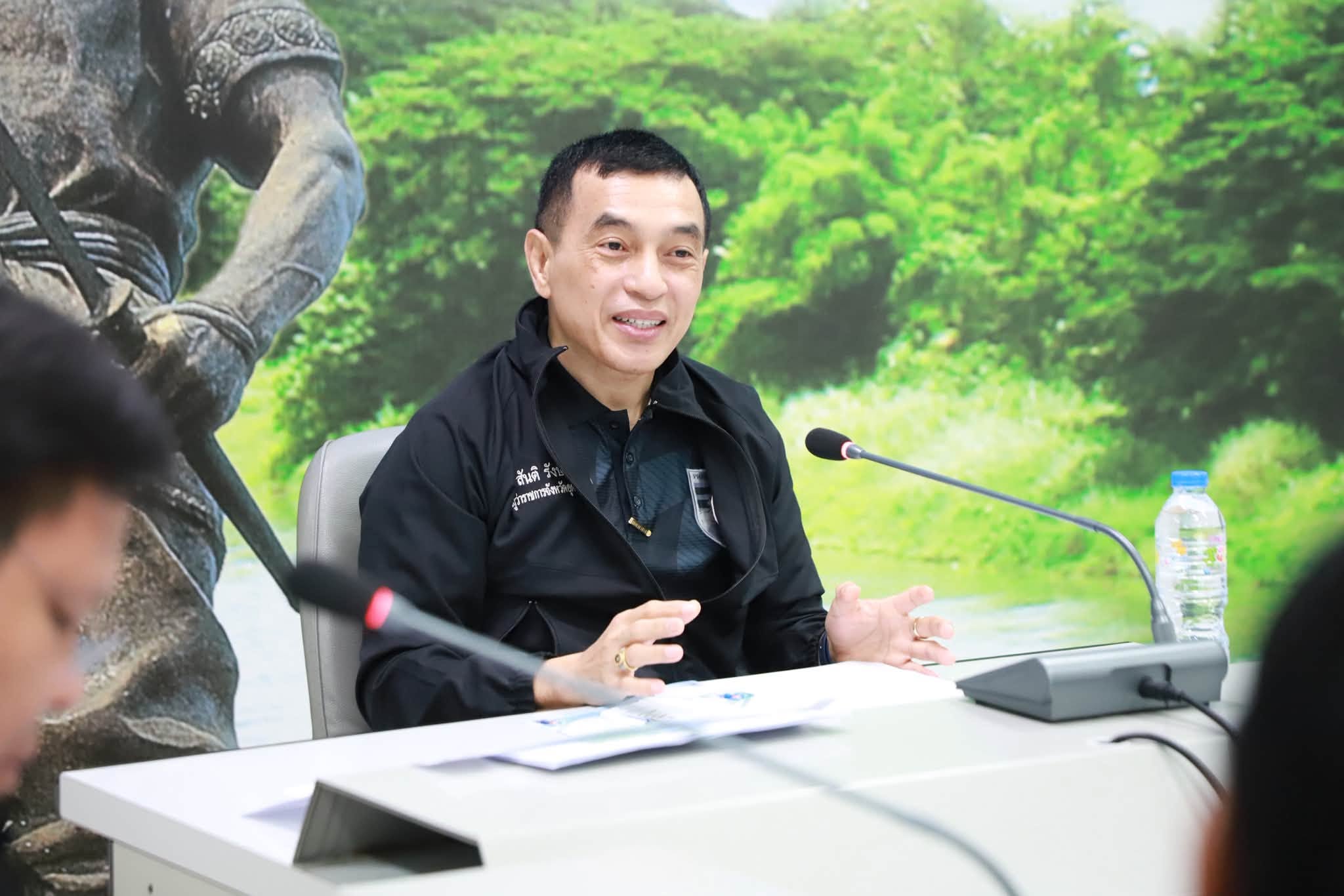 อุตรดิตถ์เดินหน้าวางแผนบริหารจัดการน้ำเชิงพื้นที่ ผู้ว่าฯ หารือกรมชลประทาน จัดทำแผนพัฒนาแหล่งน้ำระดับตำบล